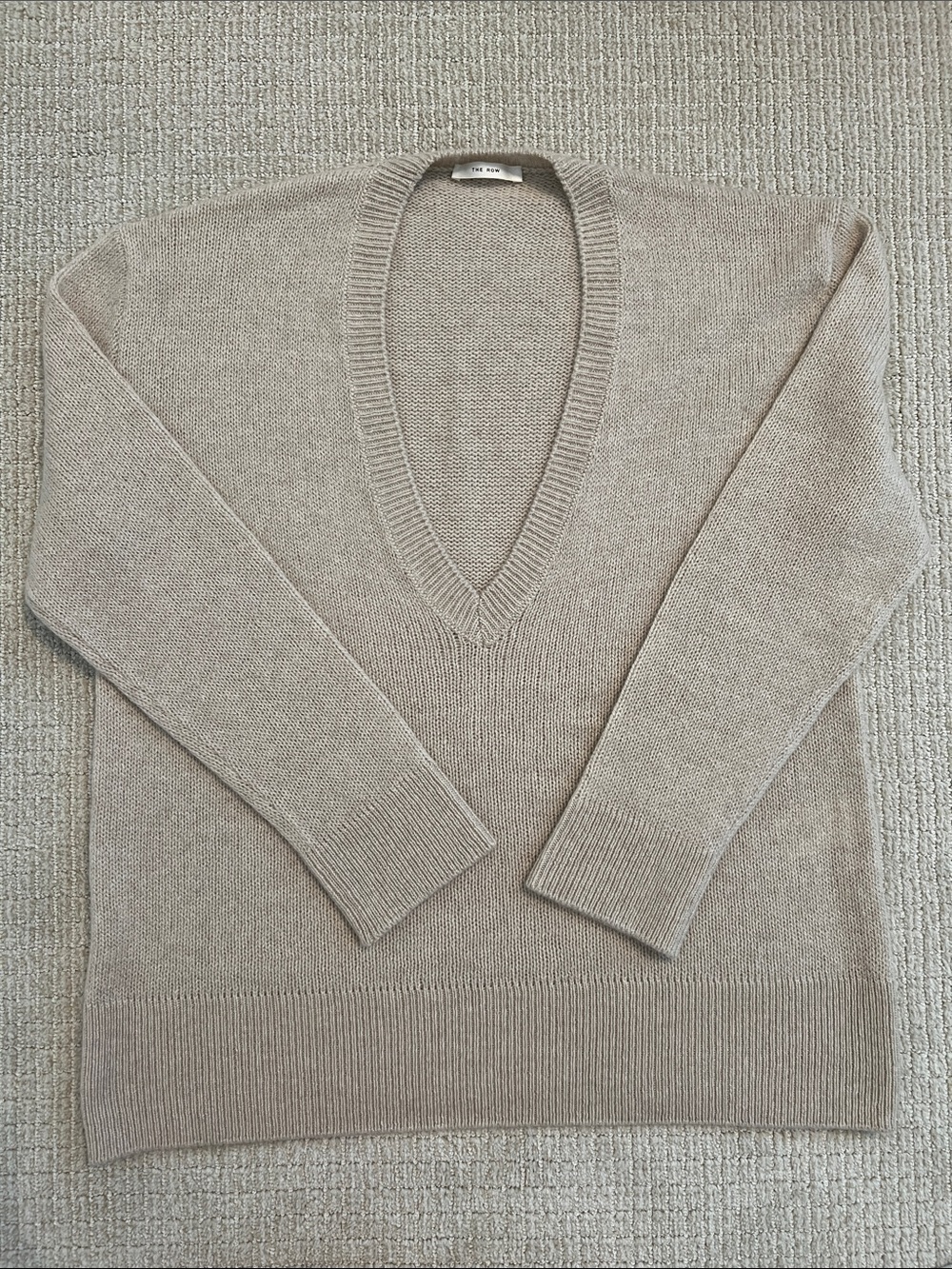 NWOT The Row Baudelia Oversized Cashmere V-Neck Sweater Beige S